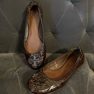 Brown snake skin Tory Burch Flats